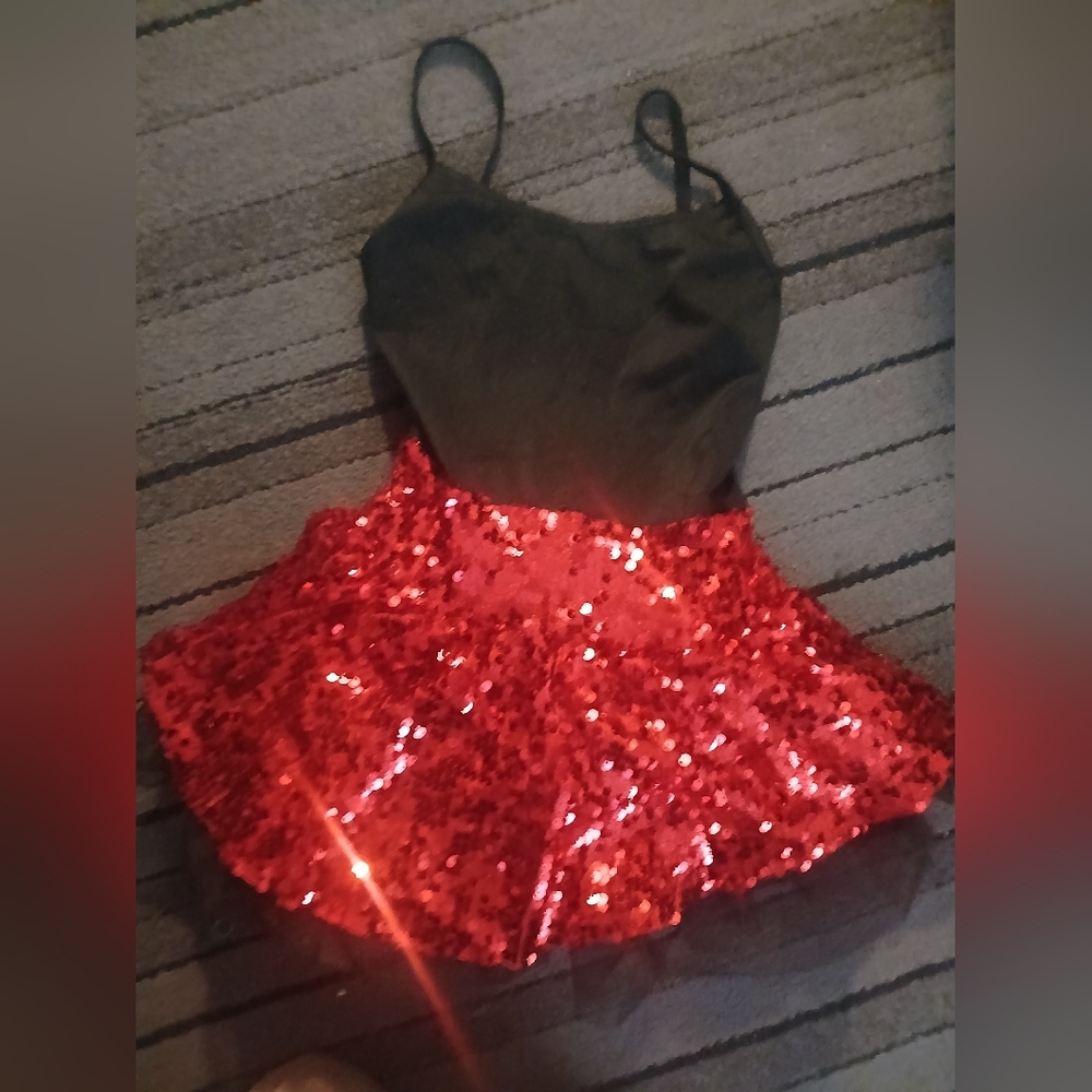 NEW Girls Small Weissman Exclusive Black Red Sequin Tulle Dress